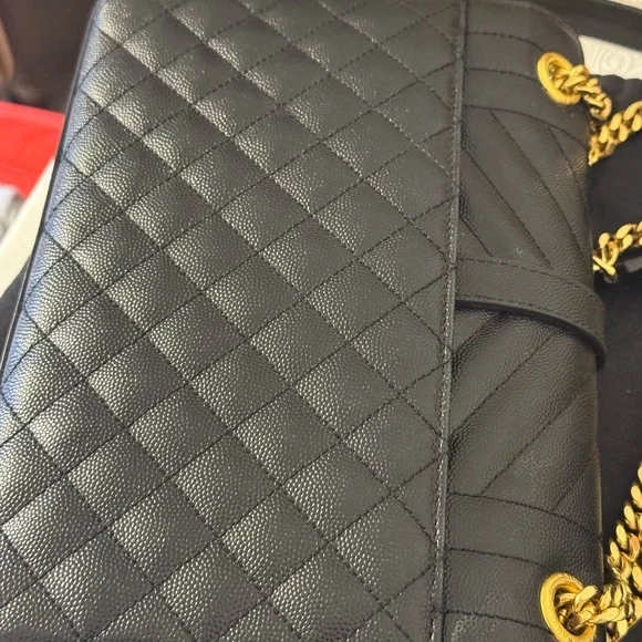 Yves Saint Laurent Paris Caviar leather Envelope bag - Picture 9 of 16